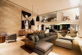 Luxury 6 Bedroom Floating Condo